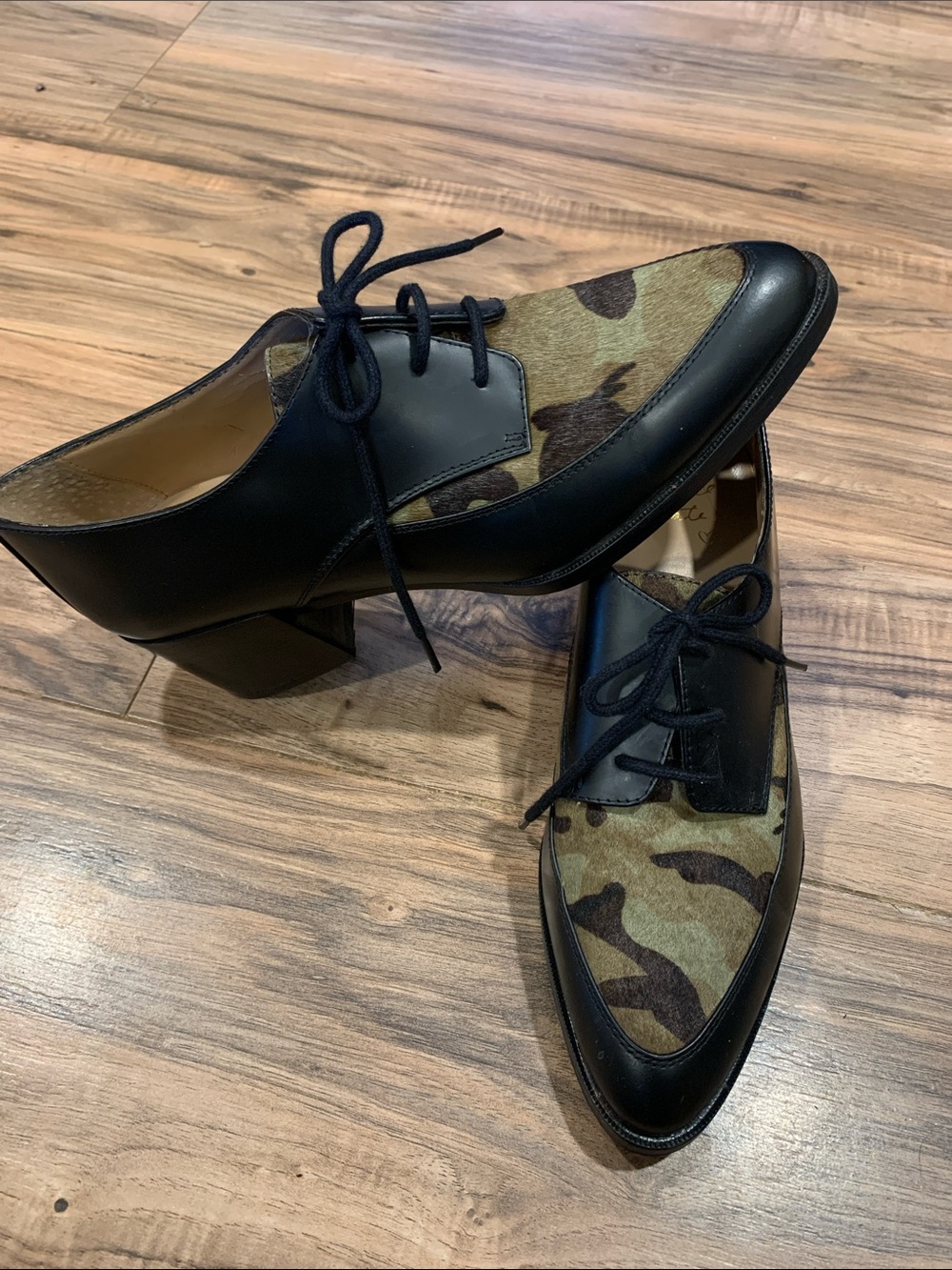 Women's Banana Republic Erica Black and Camo Calf Hair Oxford Block Heel Shoes